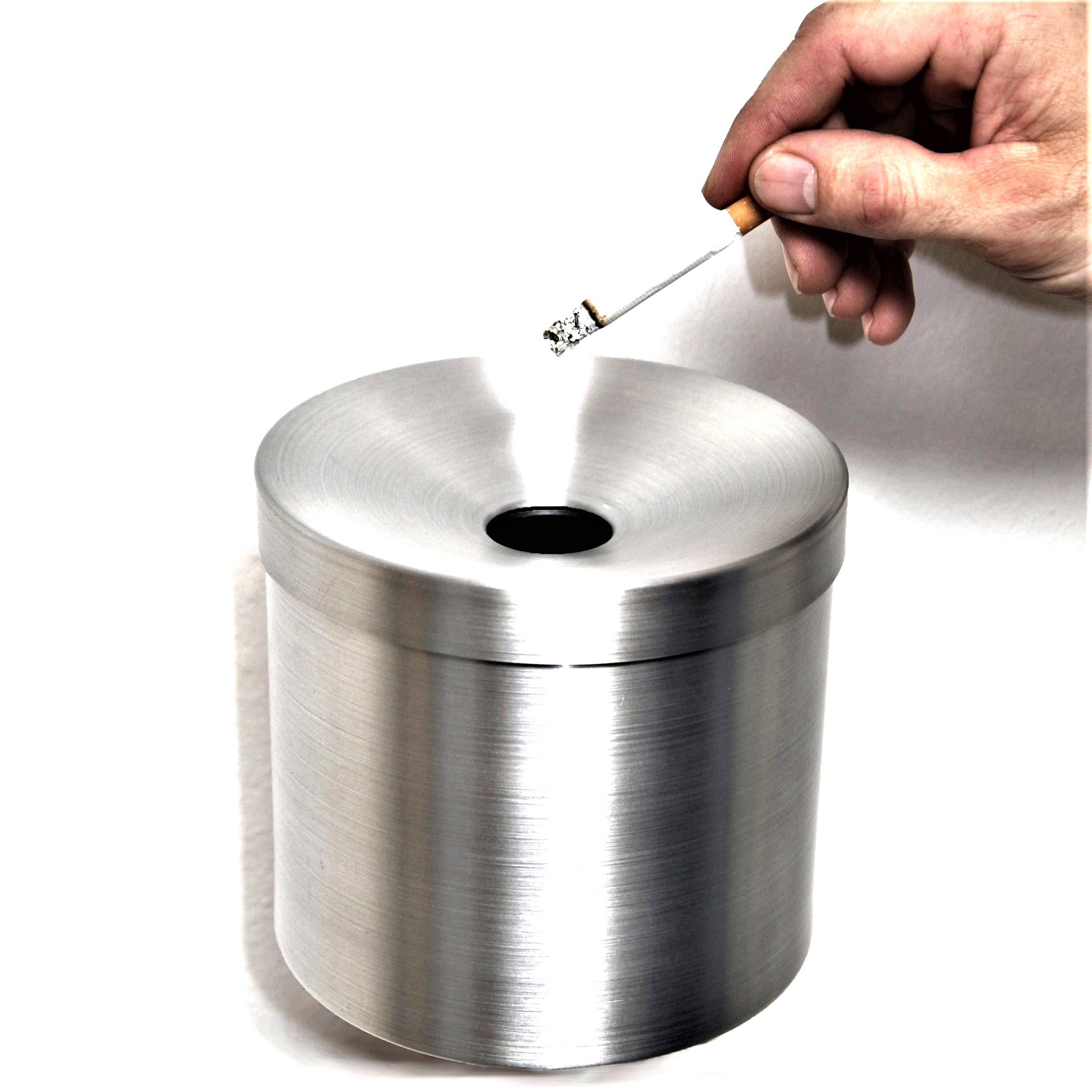 Wandaschenbecher Edelstahl outdoor SZAGATO Ø 15x15cm 1 ltr. SZAGATO Wand Aschenbecher outdoor Aschenbecher Wandmontage Aschenbecher draussen outdoor