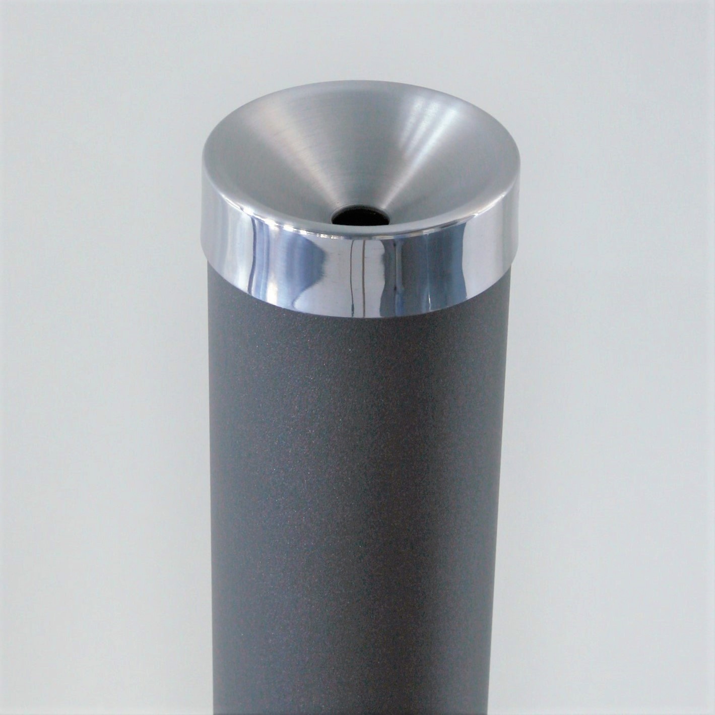 Aschenbecher Säule 81x25cm ALU anthrazit -moonstone SZAGATO Made in Germany Aschenbecher groß Stand-Aschenbecher außen großer Aschenbecher stehend