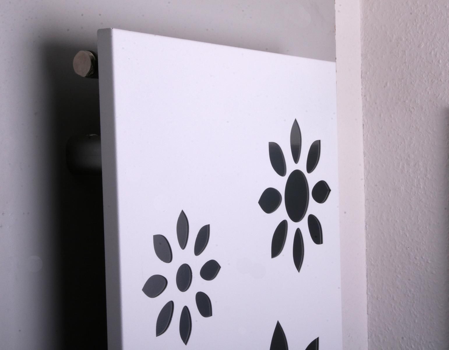 BADHEIZKÖRPER Design Flower 2 120x47cm 1118 Watt weiß (+1 Halter 15mm) SZAGATO Designheizkörper Handtuchheizkörper mit Mittelanschluss