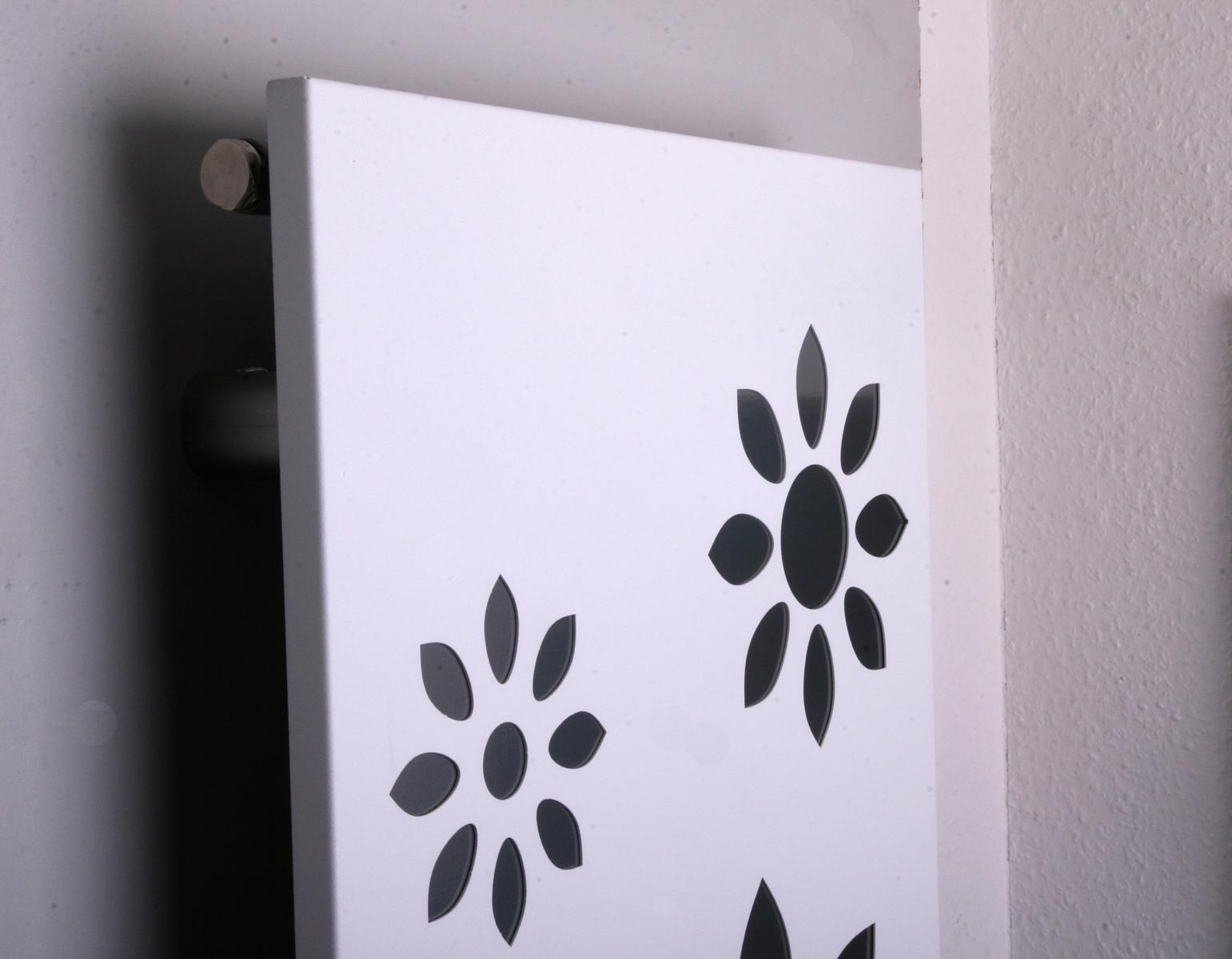 BADHEIZKÖRPER Design Flower 2 120x47cm 1118 Watt weiß SZAGATO Designheizkörper Handtuchheizkörper mit Mittelanschluss Handtuchwärmer